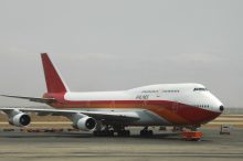 Airplane Boeing 747